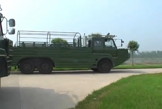 水陸兩棲越野車